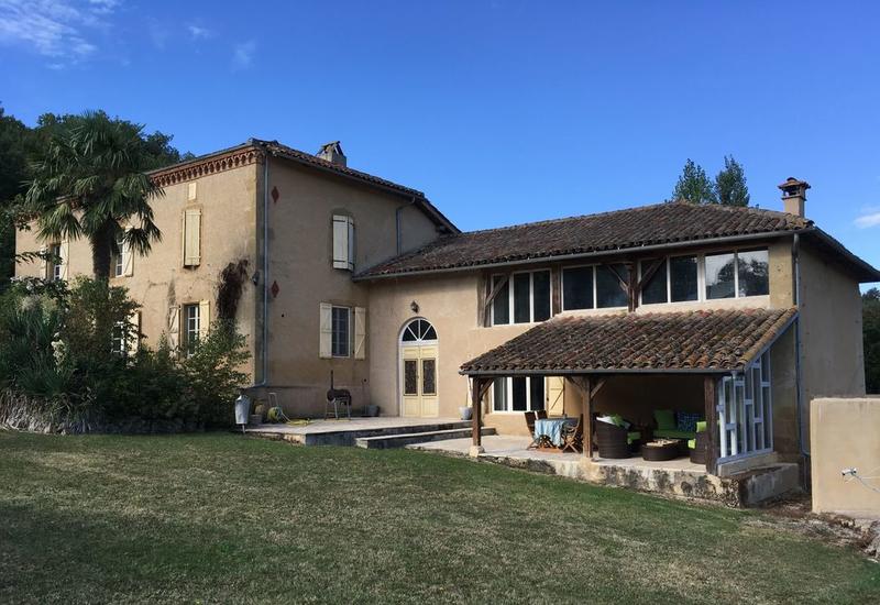 Maison de campagne - 380 m² - 9 pièces