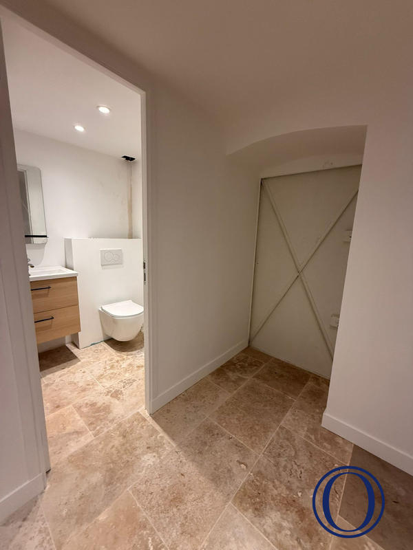 Local commercial - 77 m²