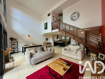 Maison - 90 m² - 3 pièces