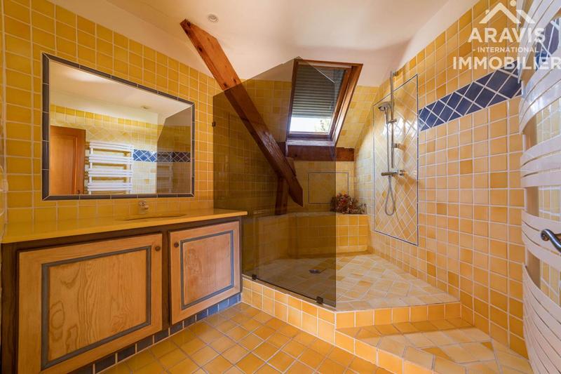 Demeure - 312 m² - 7 pièces