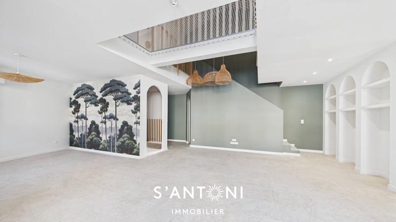 Maison - 150 m² - 5 pièces