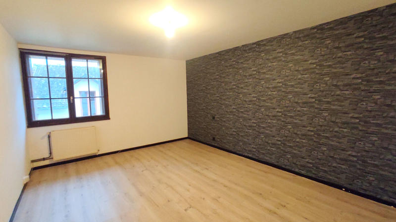 Maison - 219 m² - 5 pièces