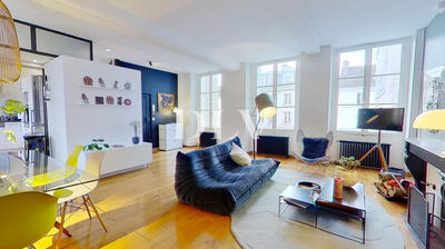 Appartement - 99 m² - 4 pièces