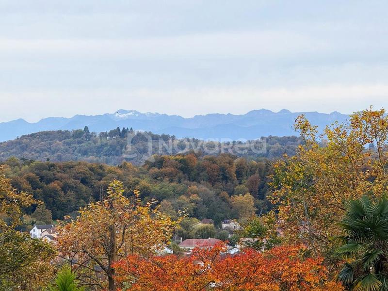 Appartement - 300 m² - 8 pièces