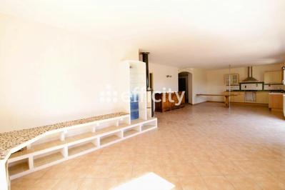 Maison - 150 m² - 4 pièces