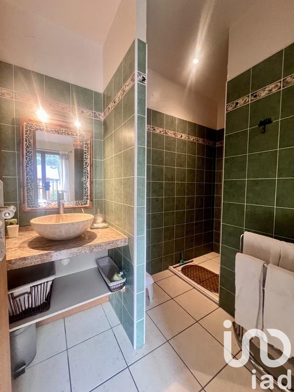 Maison - 274 m² - 10 pièces