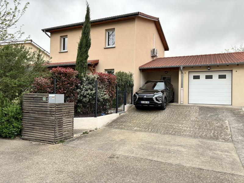 Villa - 160 m² - 8 pièces