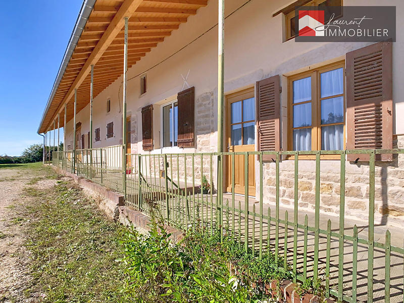 Maison - 137 m² - 5 pièces