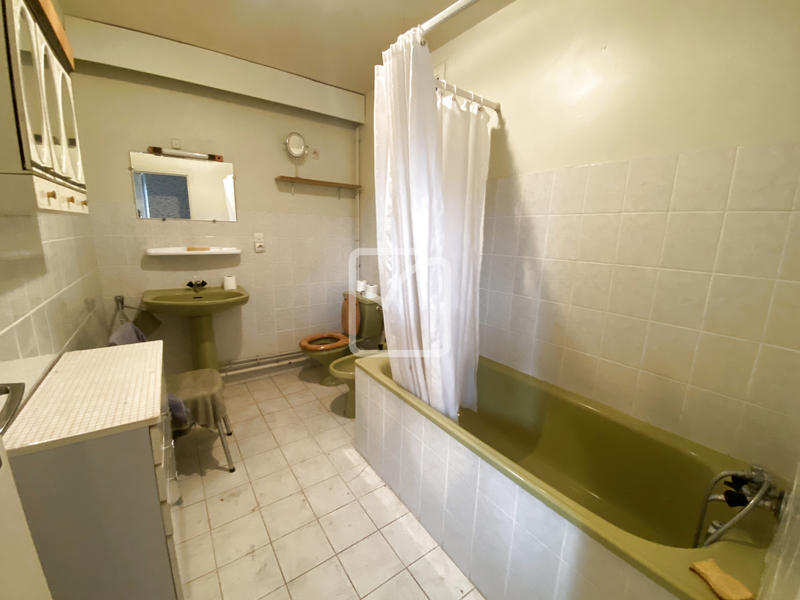 Maison - 106 m² - 6 pièces