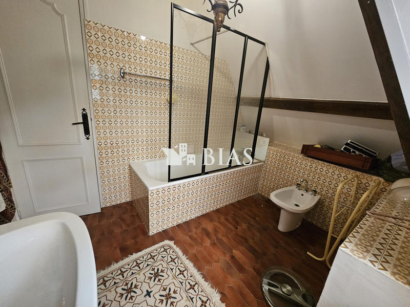 Maison ancienne - 183 m² - 5 pièces