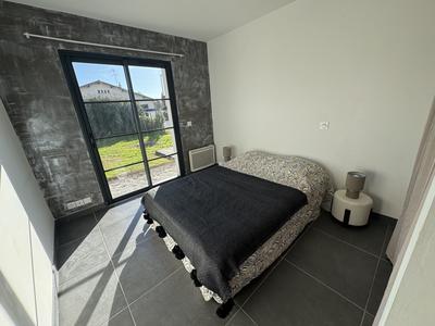 Maison - 85 m² - 5 pièces