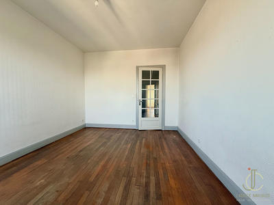 Appartement - 56 m² - 2 pièces