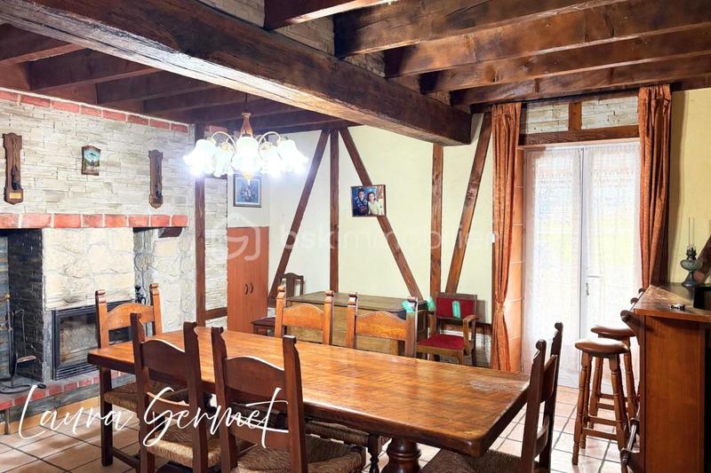 Maison ancienne - 110 m² - 5 pièces