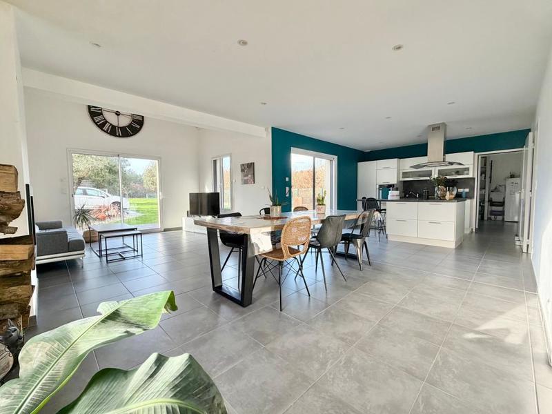 Maison - 146 m² - 5 pièces