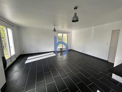 Maison - 71 m² - 3 pièces