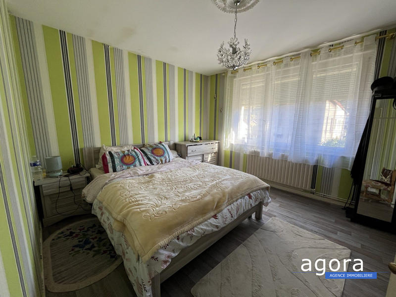 Maison - 100 m² - 5 pièces