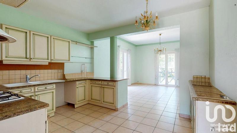 Maison - 185 m² - 6 pièces