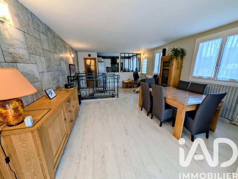 Duplex - 111 m² - 5 pièces