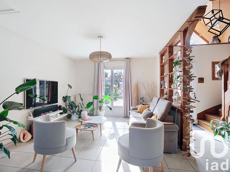 Maison - 165 m² - 8 pièces