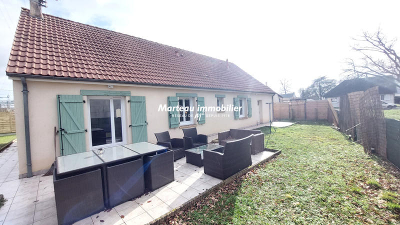 Maison - 90 m² - 5 pièces