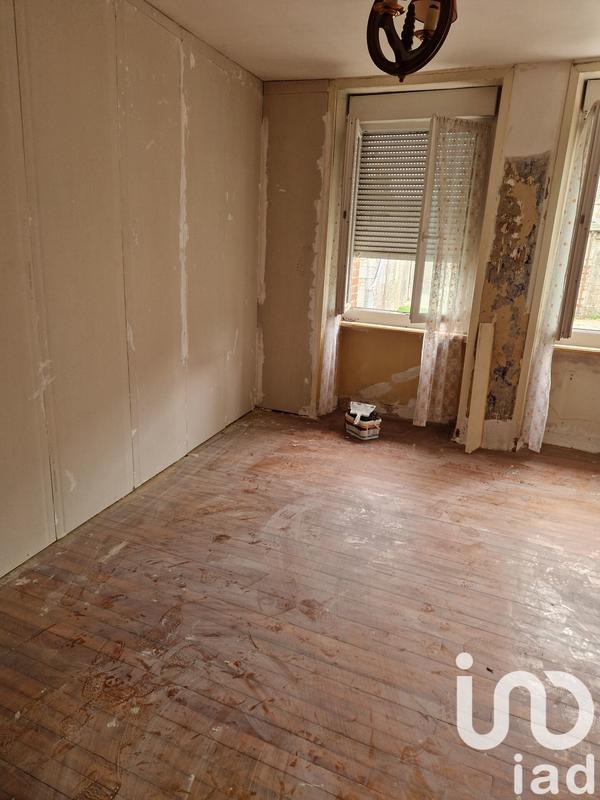 Maison - 80 m² - 5 pièces