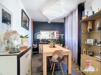 Appartement - 79 m² - 4 pièces