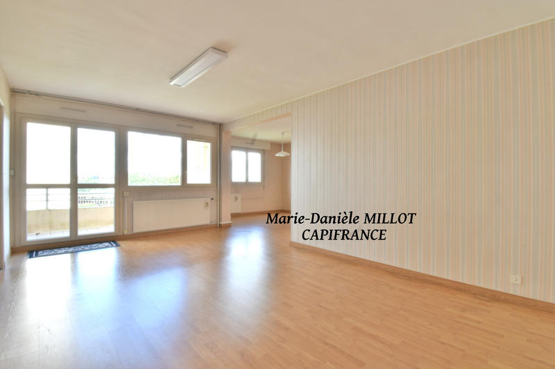Appartement - 89 m² - 4 pièces