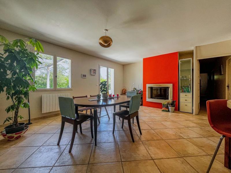 Maison - 142 m² - 6 pièces