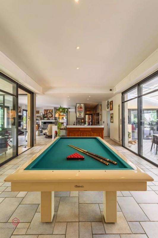 Propriété - 318 m² - 7 pièces