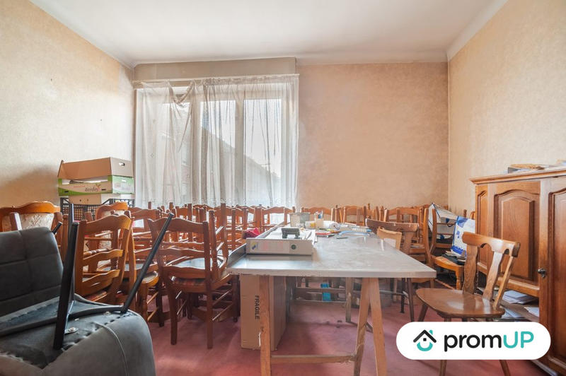 Local commercial - 250 m² - 3 pièces