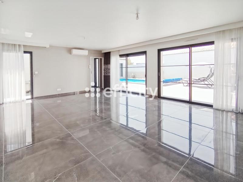 Maison - 150 m² - 6 pièces