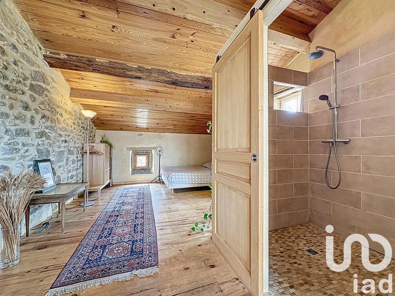 Maison - 110 m² - 6 pièces