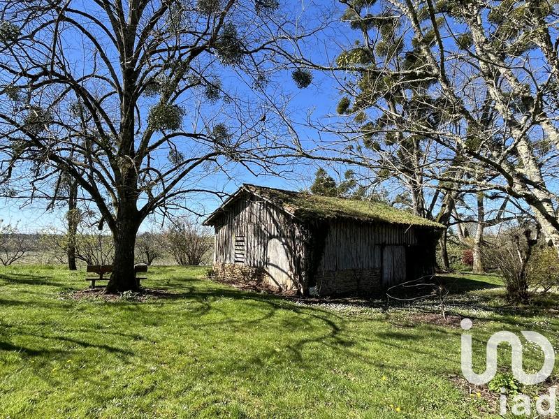 Maison - 310 m² - 11 pièces