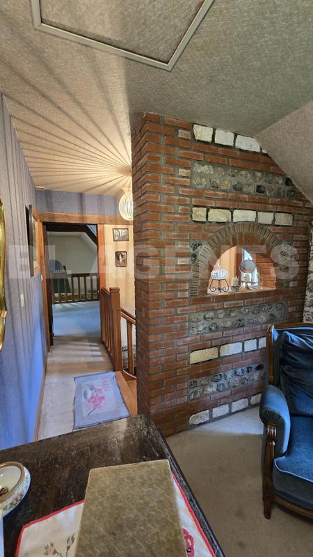 Maison - 150 m² - 4 pièces