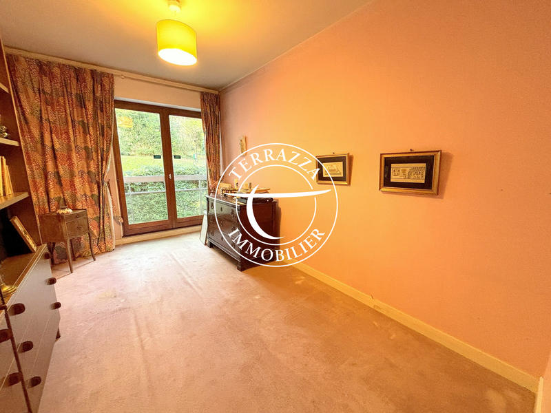 Appartement - 100 m² - 3 pièces