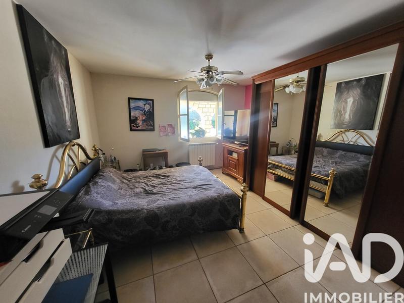 Appartement - 99 m² - 4 pièces