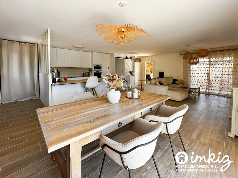 Maison - 93 m² - 4 pièces