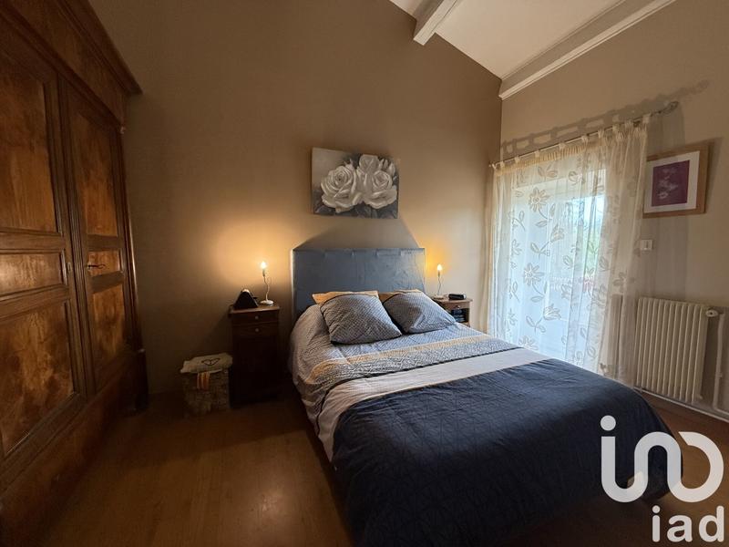 Maison - 250 m² - 8 pièces