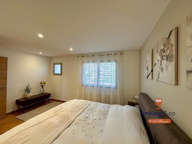 Villa - 107 m² - 5 pièces