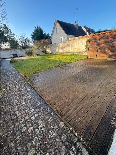 Maison en pierre - 111 m² - 4 pièces