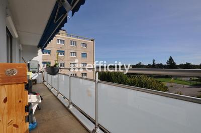 Appartement - 85 m² - 3 pièces