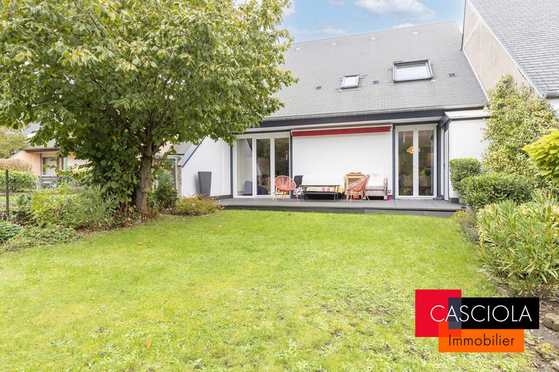 Maison - 163 m² - 7 pièces