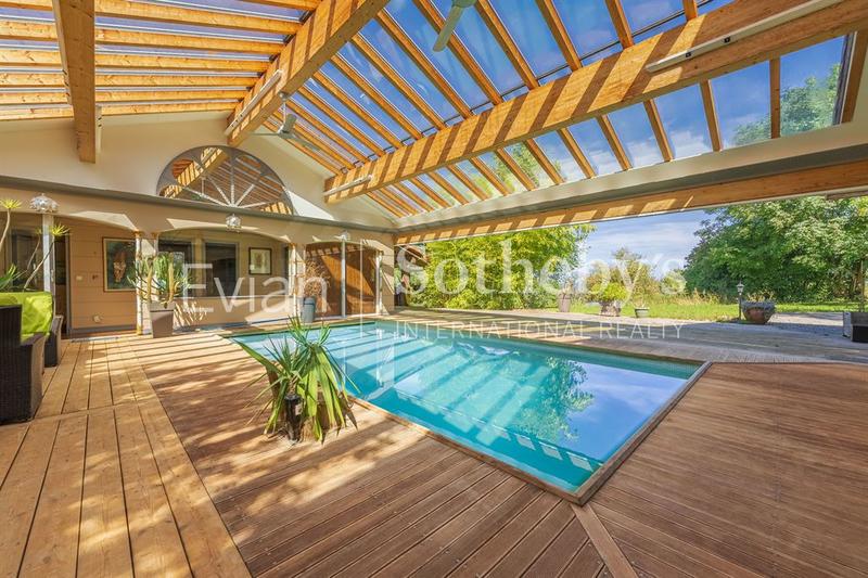 Maison - 306 m² - 6 pièces