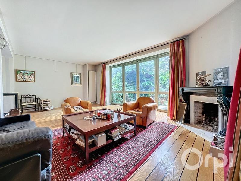 Maison - 180 m² - 6 pièces