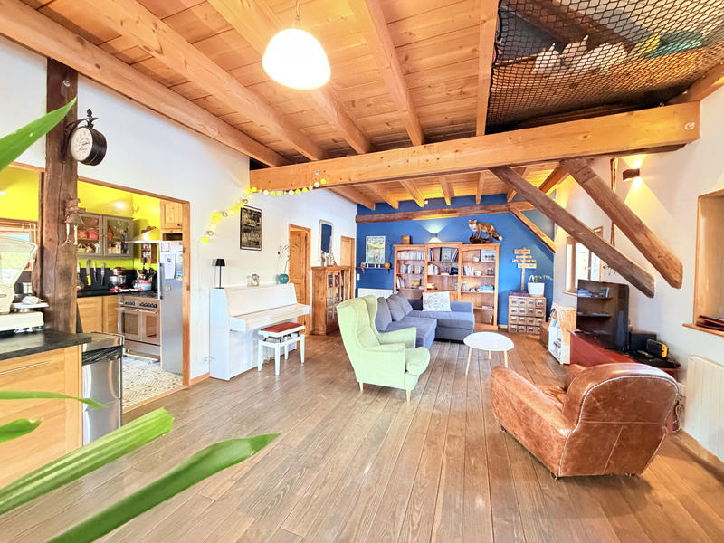 Châlet - 193 m² - 8 pièces