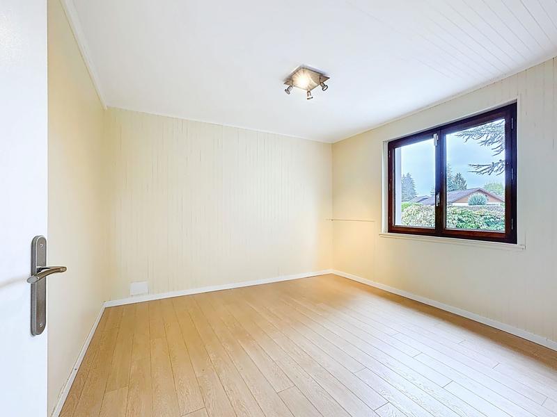 Maison - 184 m² - 8 pièces