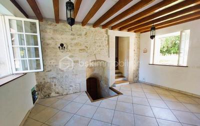 Maison en pierre - 178 m² - 7 pièces