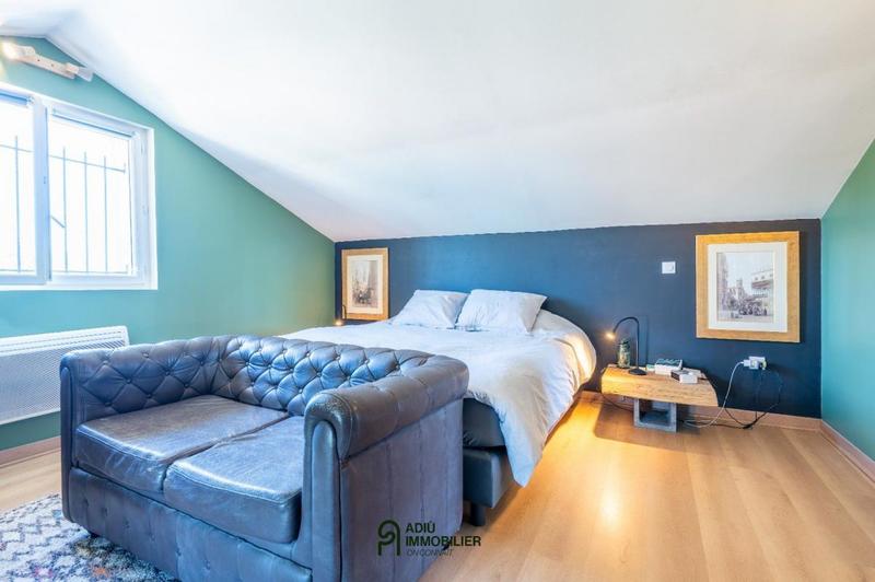 Mas - 340 m² - 7 pièces