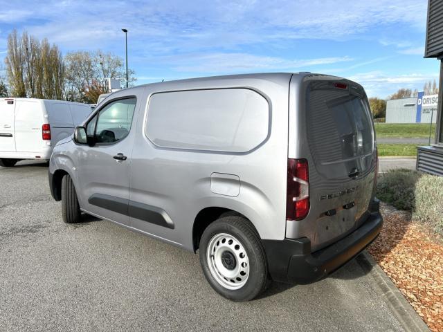 Peugeot Partner Fourgon 19 991,00 Ht - m 650 Kg Bluehdi 130 Eat8 3 Places Moduwork Camera Main Libre Berlingo Gris