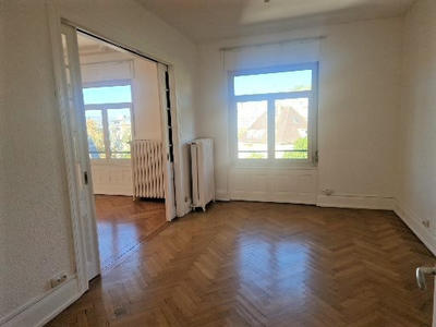 Appartement - 160 m² - 5 pièces